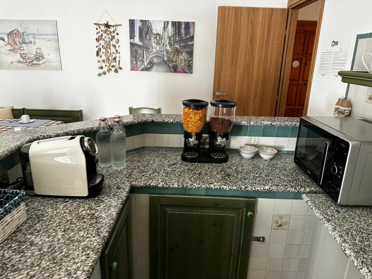 Beppo'S B&B Карбония Екстериор снимка